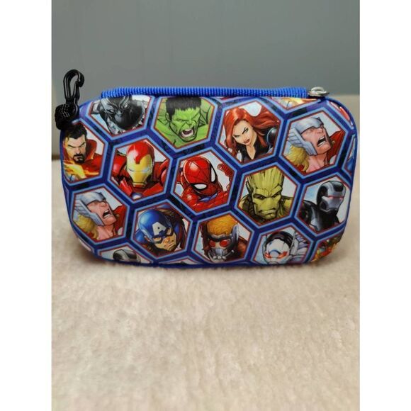 Marvel Case   - Picture 1 of 3